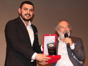 Halil Kalay ödüle doymuyor