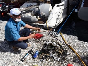 Deniz dibi temizliği yapıldı