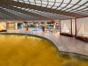 ​​​​​​​Bodrum'un Suyu Isındı