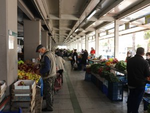 Marmaris’te Pazarda 65 Yaş Üstüne Özel Saat Uygulaması