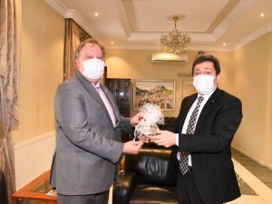 Rusya Antalya Konsolosu Oleg Rogoza, Vali Orhan Tavlı’yı Ziyaret Etti