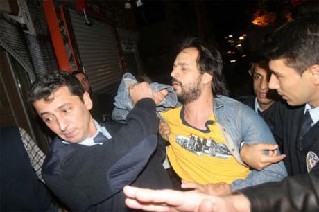 Timuçin Esen'e yakışmadı!