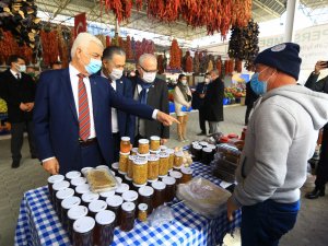 Başkan Gürün’den Pazarda Koronavirüs Denetimi