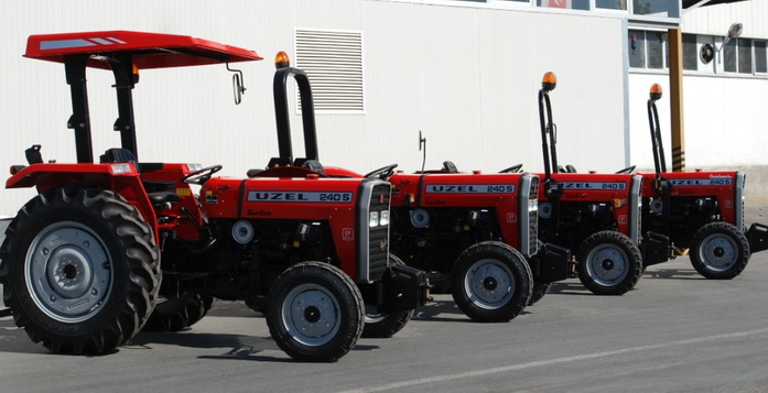 Uzel'den Kırmızı Traktör