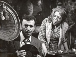 Kerem Alışık, babası Sadri Alışık'ı 96. doğum gününde andı