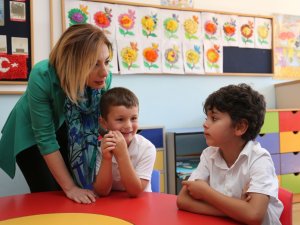 Milletvekili Gökcan'dan 23 Nisan Ulusal Egеmеnlik vе Çocuk Bayramı Mesajı Yayımladı.