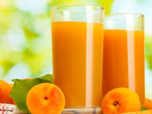 Ramazan’da sıvı kaybını önlemek için meyve suyu tüketin