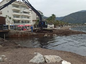 Marmaris Ketenci Deresi’nden 945 Ton Atık Çıkarıldı
