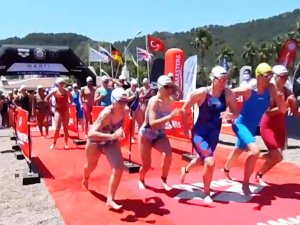 Marmaris’te Sezon Turkuaz Sularda Başladı