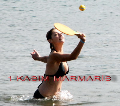 Memlekette kar Marmaris'te bahar