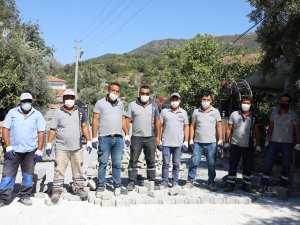 KIZILYER MEVKİ TOZDAN VE ÇAMURDAN KURTULUYOR