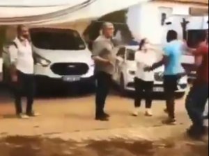 Evleri Yanan Vatandaşlar Muhabirlere Saldırdı