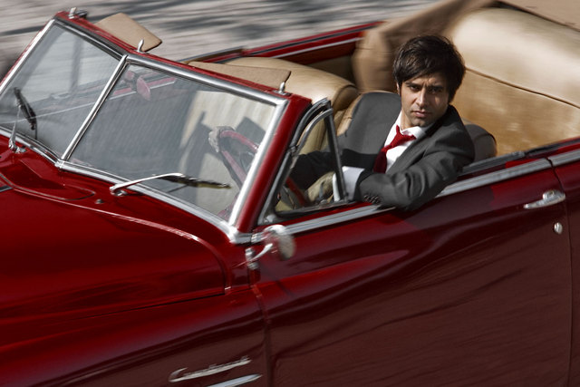 Cansel Elçin, şöhretten kaçıyor