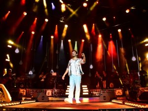 BURAY'DAN ÇEVRE HASSASİYETLİ KONSER