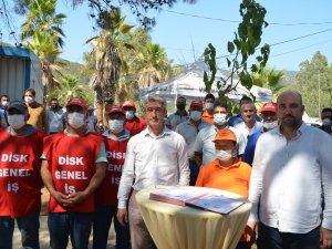 SİZİNLE GURUR DUYUYORUM