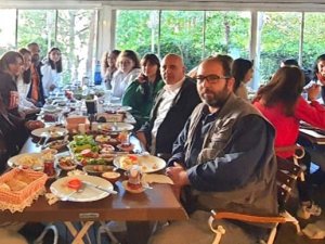 KARYA KADIN BASKETBOL TAKIMI KAHVALTI DA BULUŞTU