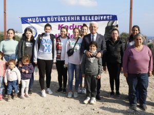 Üretici Merve Acar; “Osman Başkan Geleceğimize Destek Oluyor”