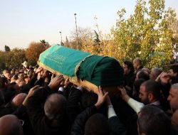 Sevenleri Yalnız Bırakmadı!