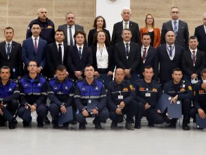 Başkan Gürün, Görevde Yükselen Personeli Kutladı