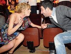 Arda ..Sinem KOBAL'a Koştu