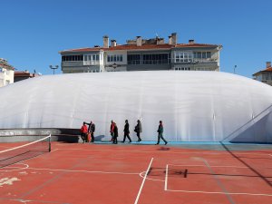 Halı Saha Ve Kafeterya Yakında Hizmete Açılıyor