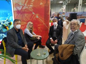 AMACIMIZ ALTERNATİF PAZARLAR YARATMAK