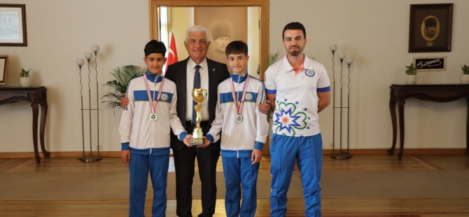 Büyükşehir Masa Tenisi Takımı Türkiye Şampiyonu Oldu