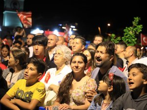 MARMARİS’TE UNUTULMAZ 19 MAYIS KUTLAMASI