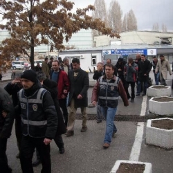 Başkanına Tutuklama