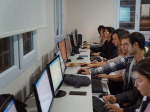 HİZMET İÇİ EĞİTİME DEVAM