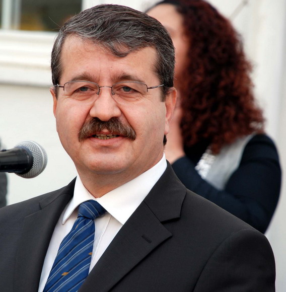 Marmaris Kaymakamı Serdar Polat,