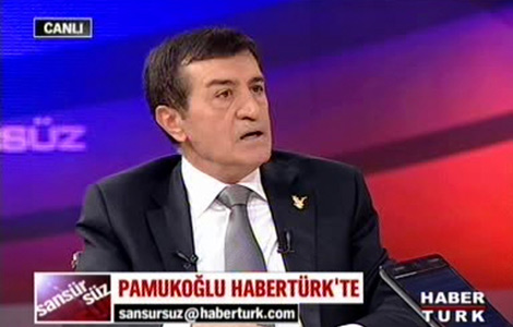 Bu işler sırıtarak olmaz!