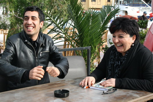 Tek aşkı VELHASIL