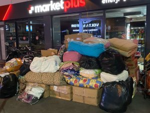 Marmaris'ten 2 Tır Yardım