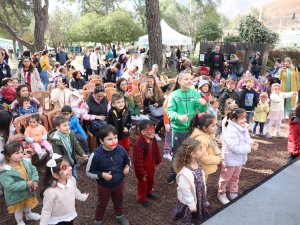 ÇOCUKLARA EĞLENCELİ MORAL