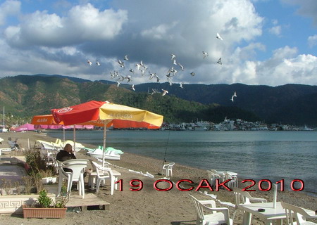 Memelekette kar Marmaris'te bahar