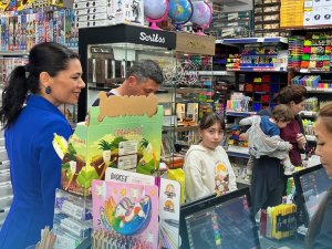 Eylem Tan Seçim Çalışmalarını Marmaris'te Sürdürdü