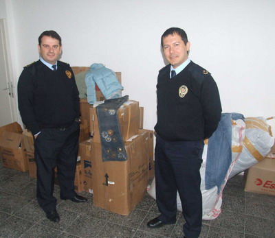 Marmaris polisi çocuklarımıza sahip çıkıyor