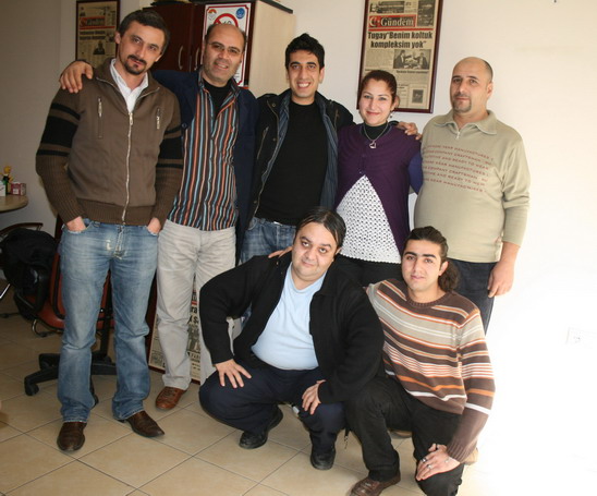 Haydi çocuklar tiyatroya