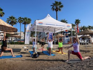 MARMARİSLİLER ‘NAMESTE’ DEDİ