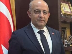 Türk Bayrağı İstismarına MHP'li Akarfırat'tan sert tepki