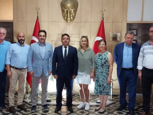 Memleket Partililer Kaymakam Kaya'yı Ziyaret etti