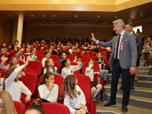 ÖĞRETMENLER GÜNÜ’NE EN GÜZEL KUTLAMA