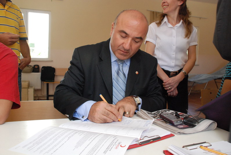 Bir yıllığına geldi, on altı yıldır Marmariste