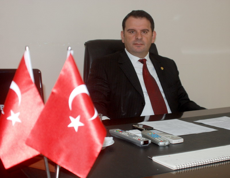 Mıhlama, sarma, turşu ve mısır ekmeğini çok severim