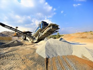 Büyükşehir Geri Dönüşümle Çevreyi, Bütçesini Koruyor