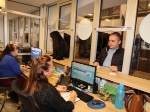 MARMARİS BELEDİYESİ VATANDAŞA HALK MASASI İLE DOKUNDU