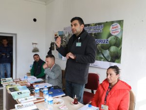Büyükşehirden Datça’da Badem ve Zeytin Eğitimi