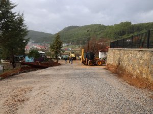 ÇETİBELİ MAHALLESİ’NE MEYDAN YAPILIYOR