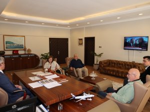 OYA NARİN’DEN BAŞKAN OKTAY’A ZİYARET